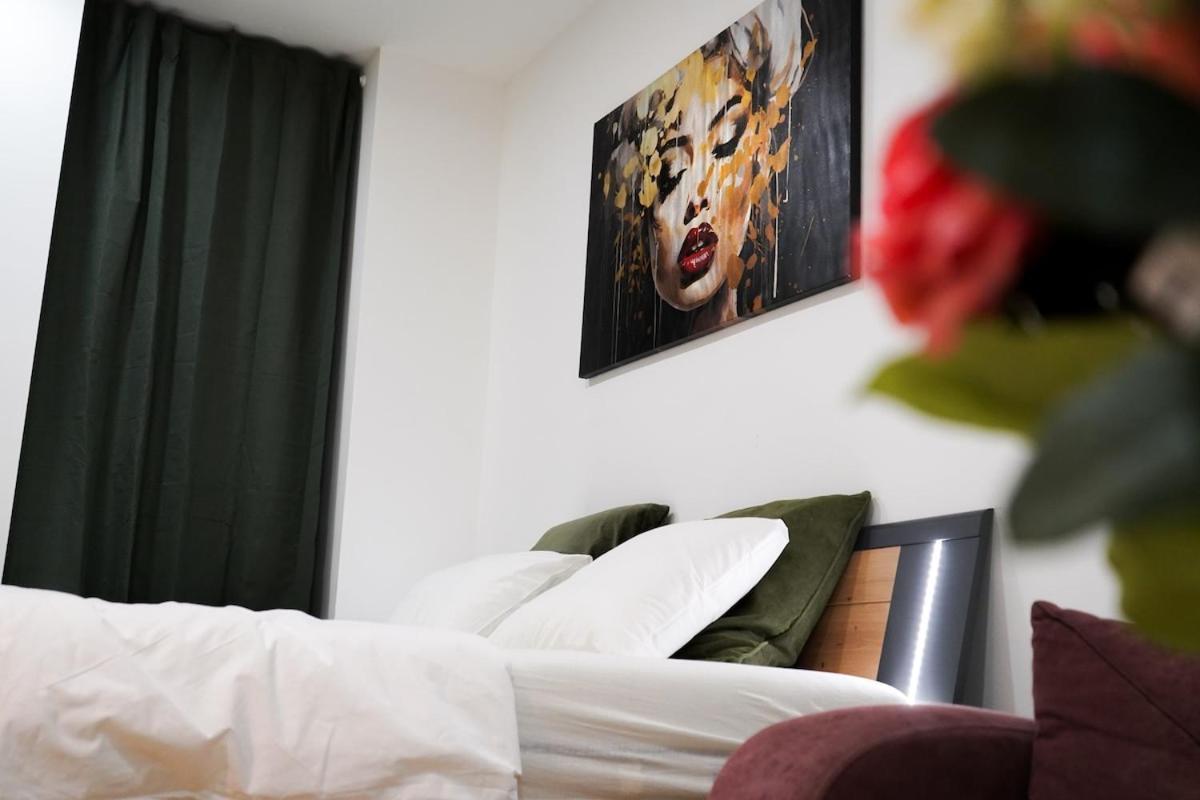 Modern Mariahilf - Center Apartment Vienna